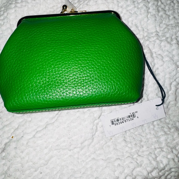 Dooney & Bourke Bright Green Leather kiss lock/kisslock coin purse/ZR407 - Picture 9 of 9